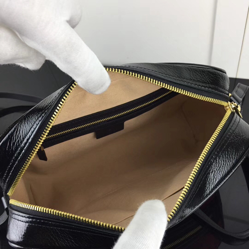グッチバッグ角部分ディテール